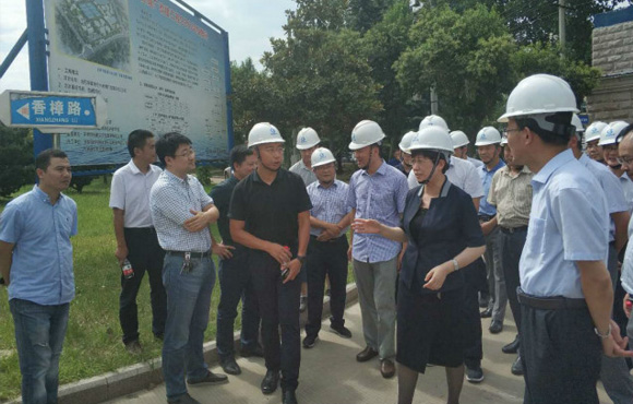 �Ϸ����г�����һ���Ӳ�������Ŀ