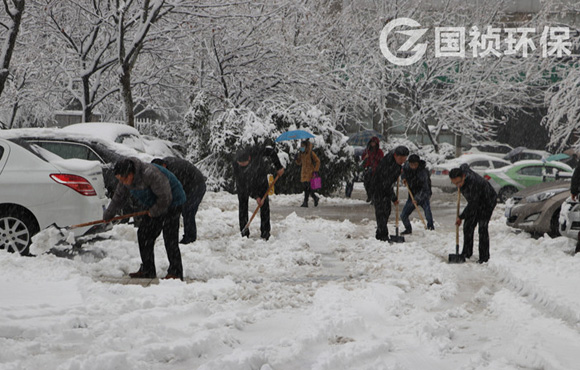 �����ܲó������򵼸���ɨѩ ȷ���辶�徲��ͨ