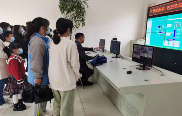 ����������ɽ��ˮ����չ����������������ա��˶�